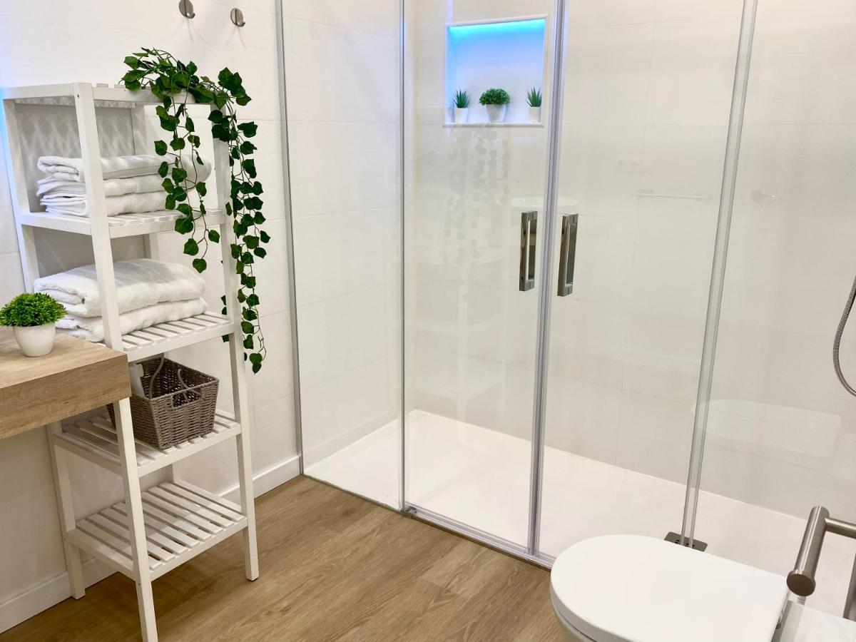 Suite Breeze - Private Heated Pool Málaga Kültér fotó